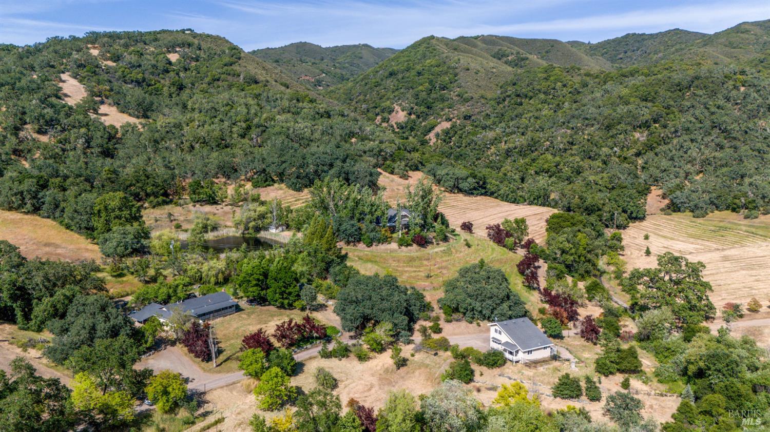 Hopland, California, 95449, United States, 3 Bedrooms Bedrooms, ,2 BathroomsBathrooms,Residential,Active,1821945