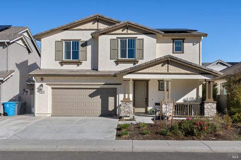 Photo of 845 Cosmos Drive, Vacaville, CA 95687 (MLS # 325094439)