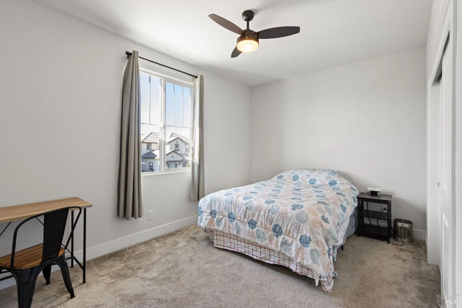 Vacaville, California 95687, United States, 4 Bedrooms Bedrooms, ,3 BathroomsBathrooms,Residential,Active,237096