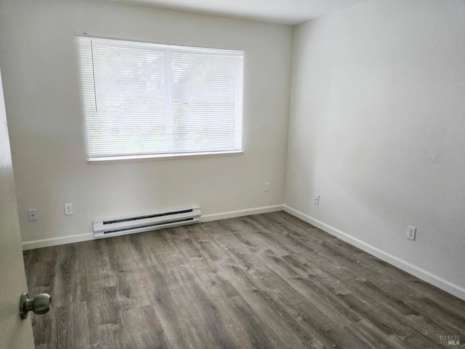 Rohnert Park, California 94928, United States, 8 Bedrooms Bedrooms, ,6 BathroomsBathrooms,Residential,Active,88971