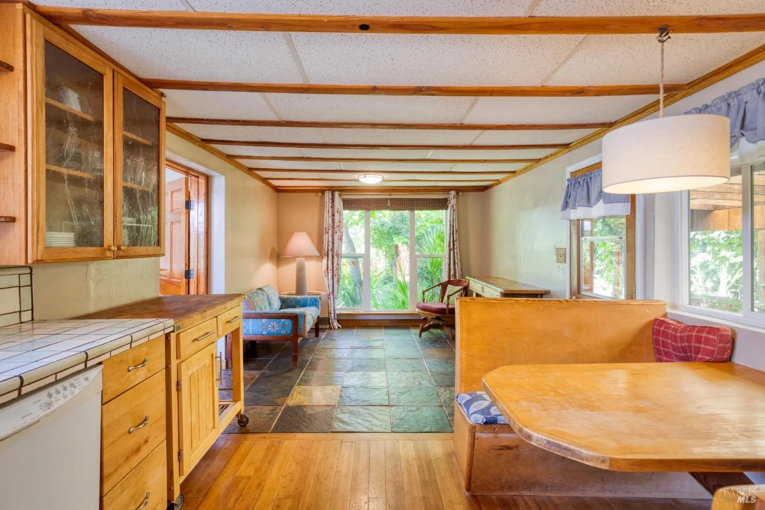 Cazadero, California 95421, United States, 2 Bedrooms Bedrooms, ,1 BathroomBathrooms,Residential,Pending,115179