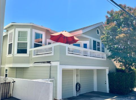 Photo of 102 F Street, San Rafael, CA 94901 (MLS # 325007029)