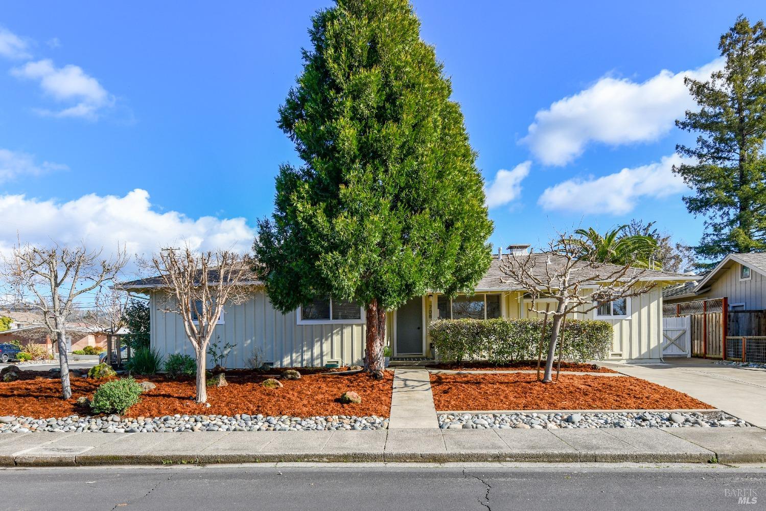 708 3rd Street W