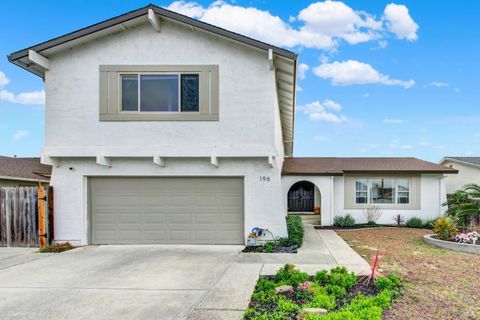 Photo of 196 Caldwell Drive, Vacaville, CA 95687 (MLS # 325097423)