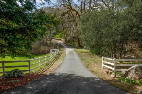 MLS: 325016329