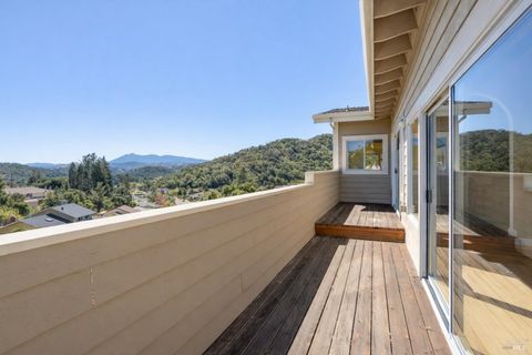 Photo of 2901 Las Gallinas Avenue, San Rafael, CA 94903 (MLS # 326015864)