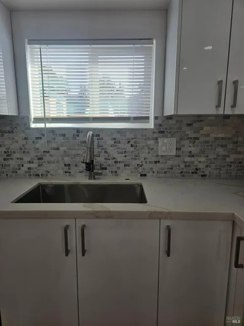 MLS: 325016439