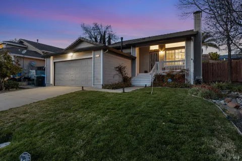 291 San Leon Drive, Vacaville, CA 95688 - MLS#: 325011449