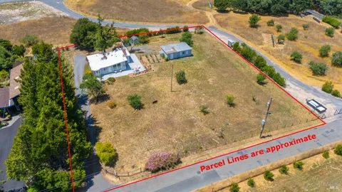 1850 Blucher Valley Road, Sebastopol, CA 95472 - #: 325053530