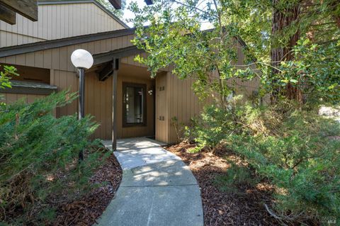 Photo of 106 Nicholas Court, Cotati, CA 94931 (MLS # 326017268)