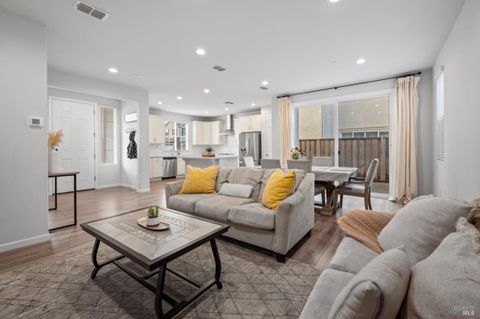 Photo of 2148 Karen Place, Rohnert Park, CA 94928 (MLS # 326008128)