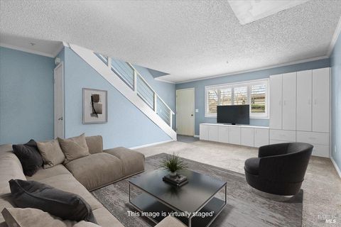 Photo of 1003 Golf Course Drive, Rohnert Park, CA 94928 (MLS # 326001422)