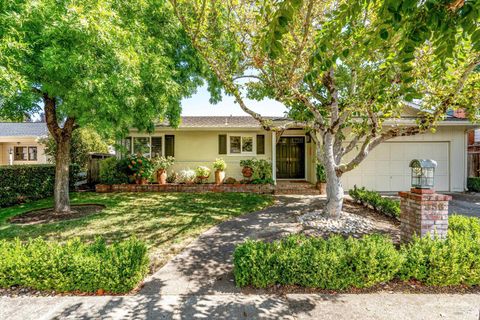 Photo of 856 4th Street E, Sonoma, CA 95476 (MLS # 325082877)