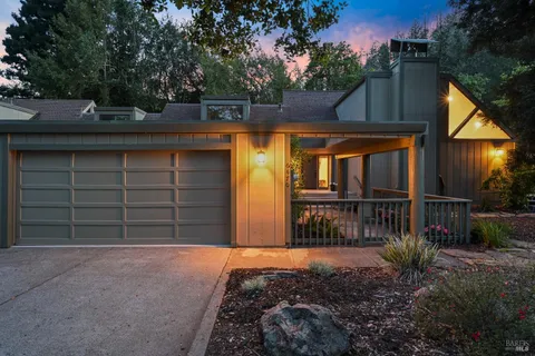 MLS: 325040798