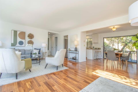 Featured picture for the property 324083282