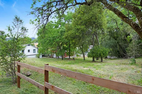 MLS: 325021912