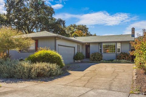 Photo of 733 S Foothill Boulevard, Cloverdale, CA 95425 (MLS # 325092761)
