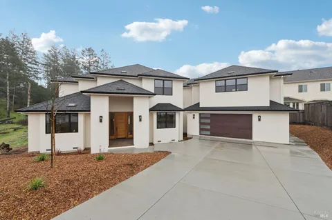 2012 Eagle Court, Santa Rosa, CA 95403 - MLS#: 325014606