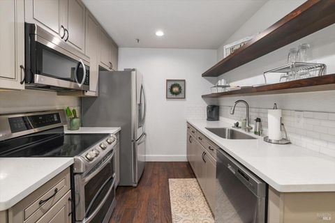 Featured picture for the property 323911601