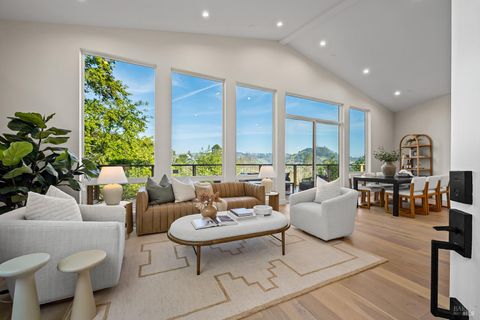 Photo of 745 redwood Road, San Anselmo, CA 94960 (MLS # 326004127)