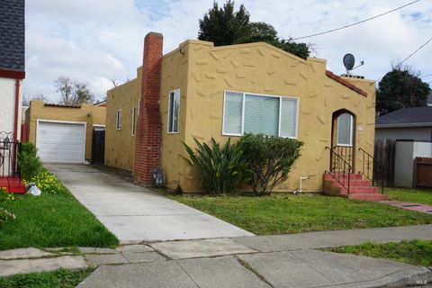 Photo of 312 Central Avenue, Vallejo, CA 94590 (MLS # 326015447)