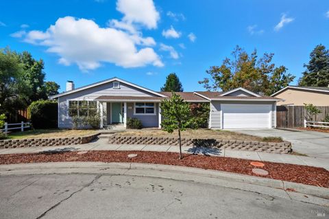 Photo of 1921 Bronco Street, Santa Rosa, CA 95403 (MLS # 325089597)