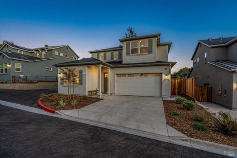 Photo of 103 Grace Lane, Napa, CA 94559 (MLS # 325014657)
