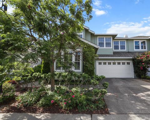 Photo of 124 Baypoint Drive, San Rafael, CA 94901 (MLS # 325088208)