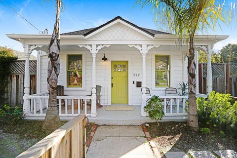 Photo of 229 Bodega Avenue, Petaluma, CA 94952 (MLS # 326017506)