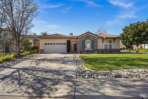 Photo of 1901 Beltaine Court, Vallejo, CA 94591 (MLS # 326018111)