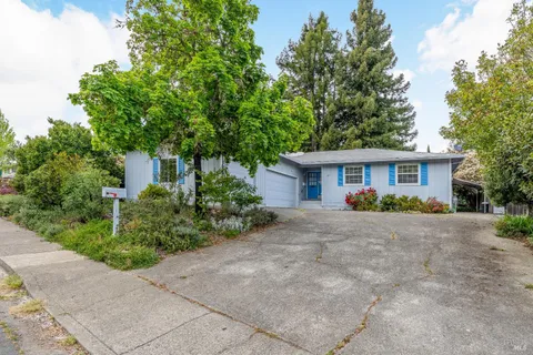 MLS: 325034402