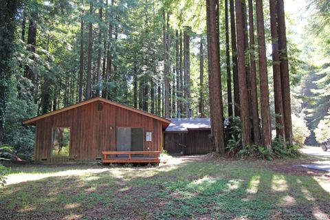 A home in Fort Bragg