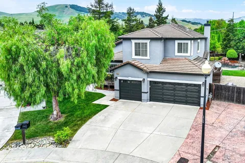 MLS: 325043073