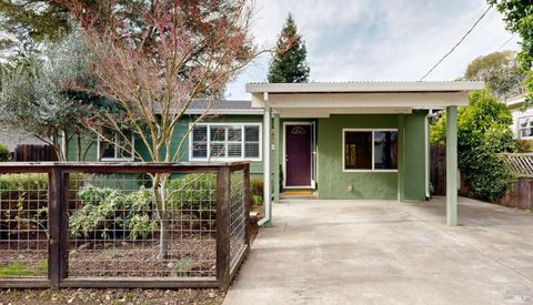 Photo of 18046 Comstock Avenue, Sonoma, CA 95476 (MLS # 326012181)