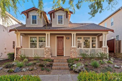 Photo of 2148 Nectarine Drive, Santa Rosa, CA 95404 (MLS # 326001580)