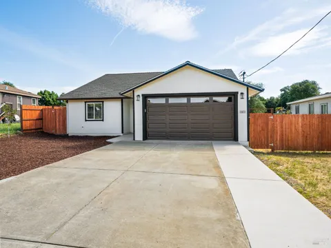 MLS: 325045414