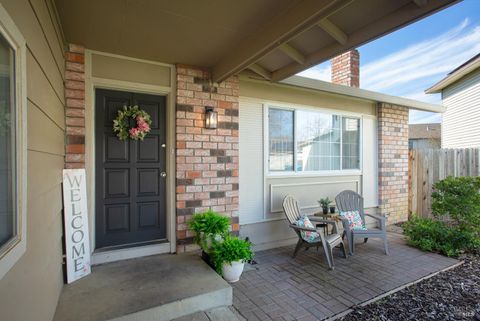 Photo of 775 Cahill Court, Dixon, CA 95620 (MLS # 326017087)