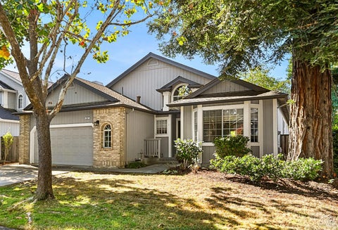 Photo of 5017 Deerwood Drive, Santa Rosa, CA 95403 (MLS # 326082076)