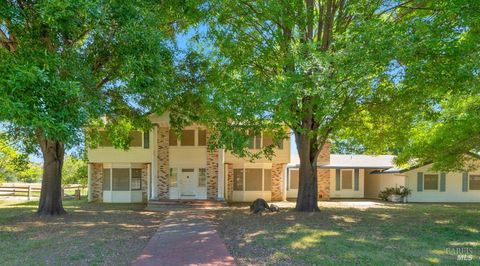 Photo of 6726 Pleasants Valley Road, Vacaville, CA 95688 (MLS # 326030316)