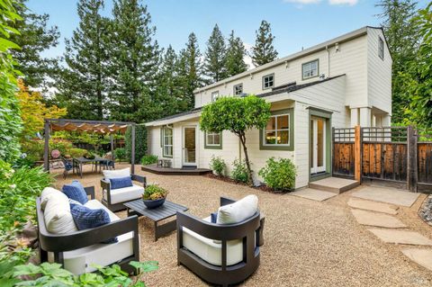 Photo of 1175 Crane Avenue, Saint Helena, CA 94574 (MLS # 326052415)