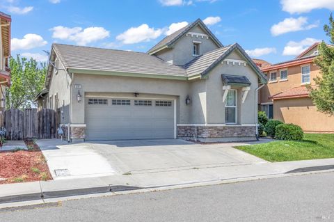 Photo of 5161 Freitas Way, Fairfield, CA 94533 (MLS # 326025760)