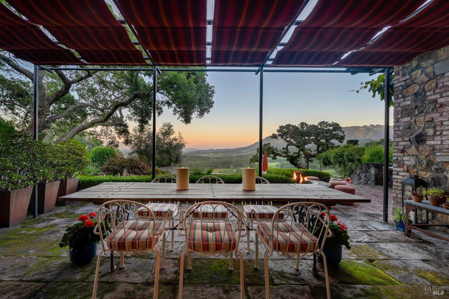 4296 Savannah Trail