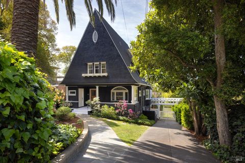 Photo of 525 Belle Avenue, San Rafael, CA 94901 (MLS # 326029182)