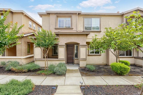 Photo of 2289 Rutland Court, Fairfield, CA 94533 (MLS # 326048588)