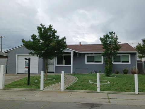 Photo of 6088 Georgia Drive, North Highlands, CA 95660 (MLS # 226038738)