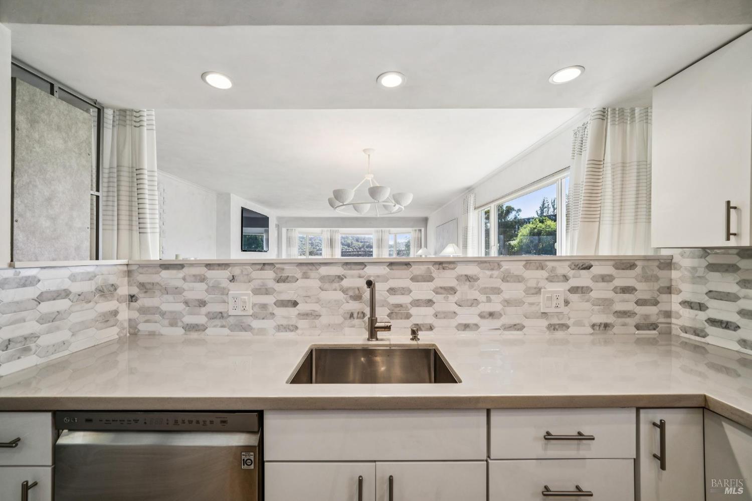110 Seminary Drive Unit: #1A