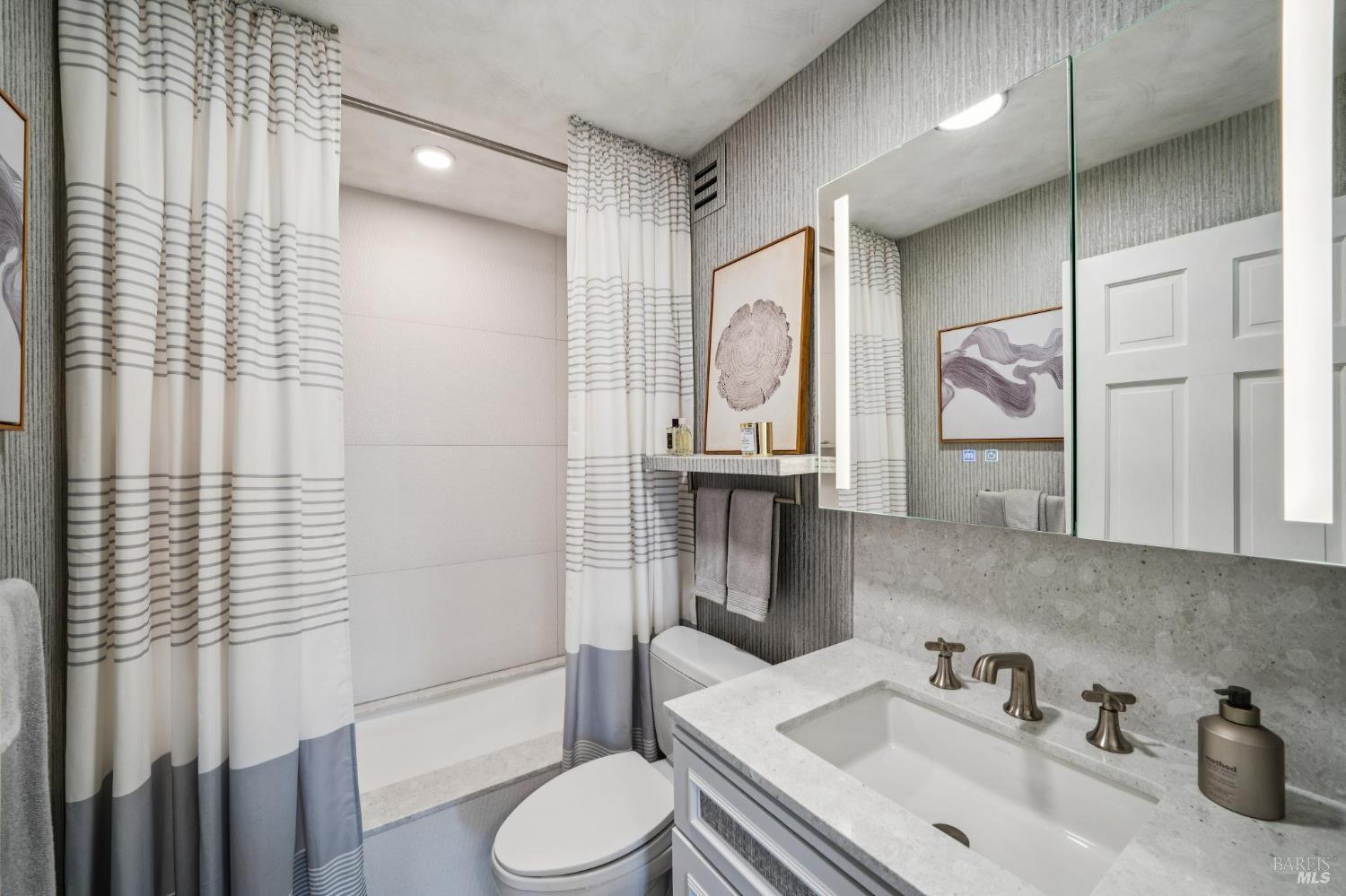 110 Seminary Drive Unit: #1A