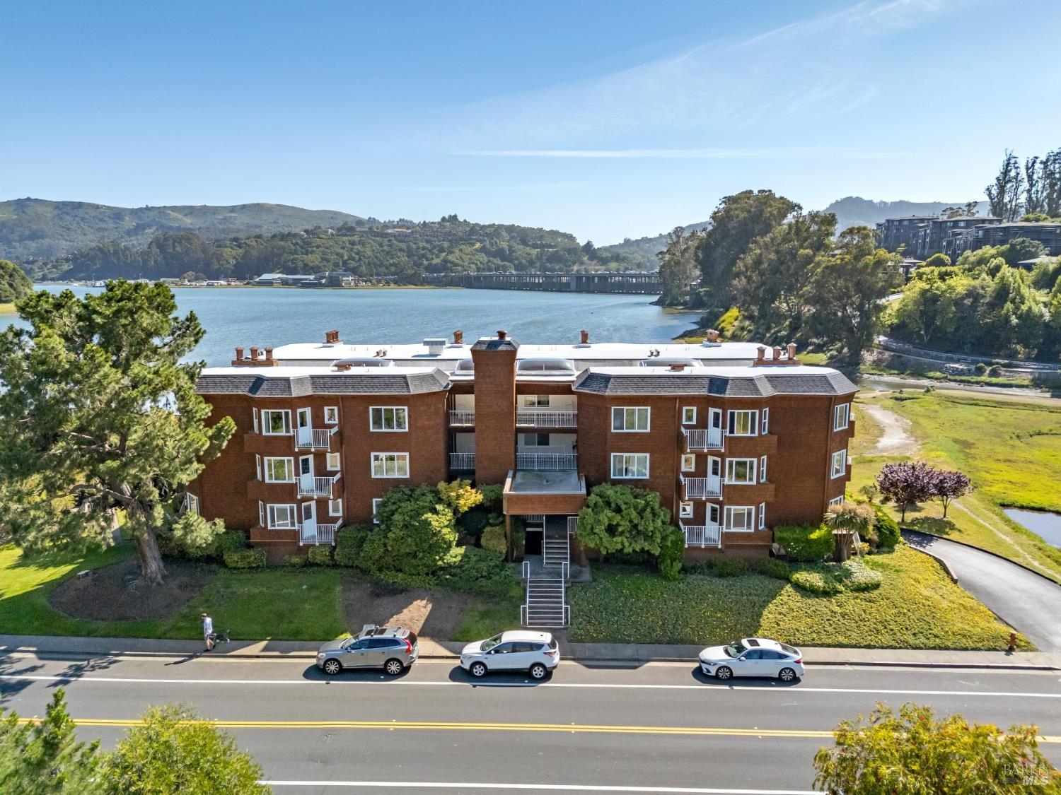 110 Seminary Drive Unit: #1A