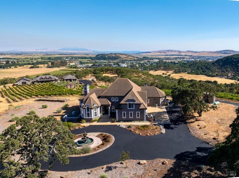 Photo of 4192 Stonefield Lane, Fairfield, CA 94534 (MLS # 326046571)