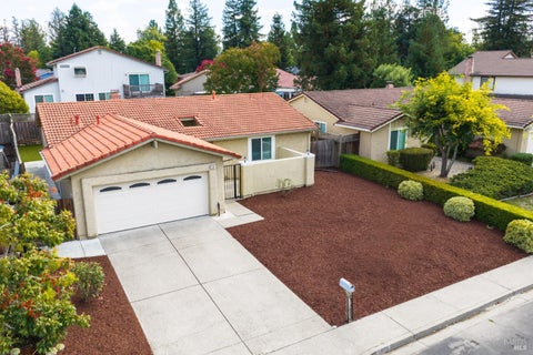 Photo of 4984 Fern Place, Rohnert Park, CA 94928 (MLS # 326074660)